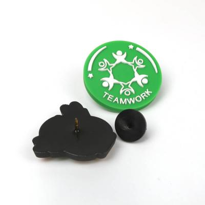 Top Quality DIY Cartoon Logo Rubber Plug PVC Safety Pins for Scarves